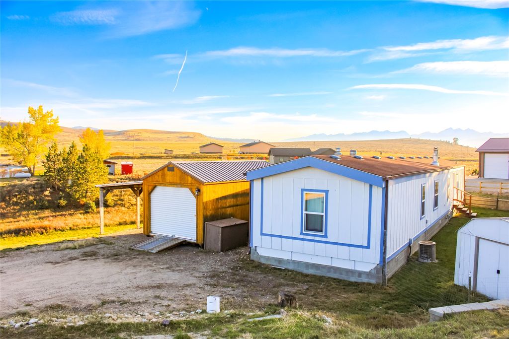 Photo of 275 Three Pond Drive, Hamilton, MT 59840 (MLS # 30060115)