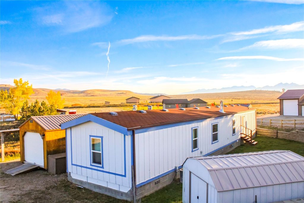 Photo of 275 Three Pond Drive, Hamilton, MT 59840 (MLS # 30060115)