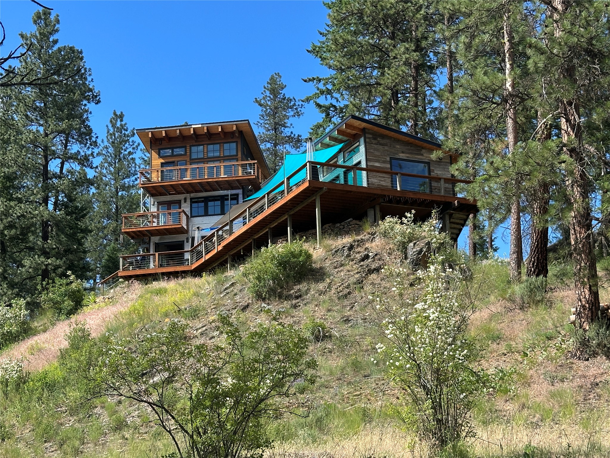 2286 Blue Slide Road