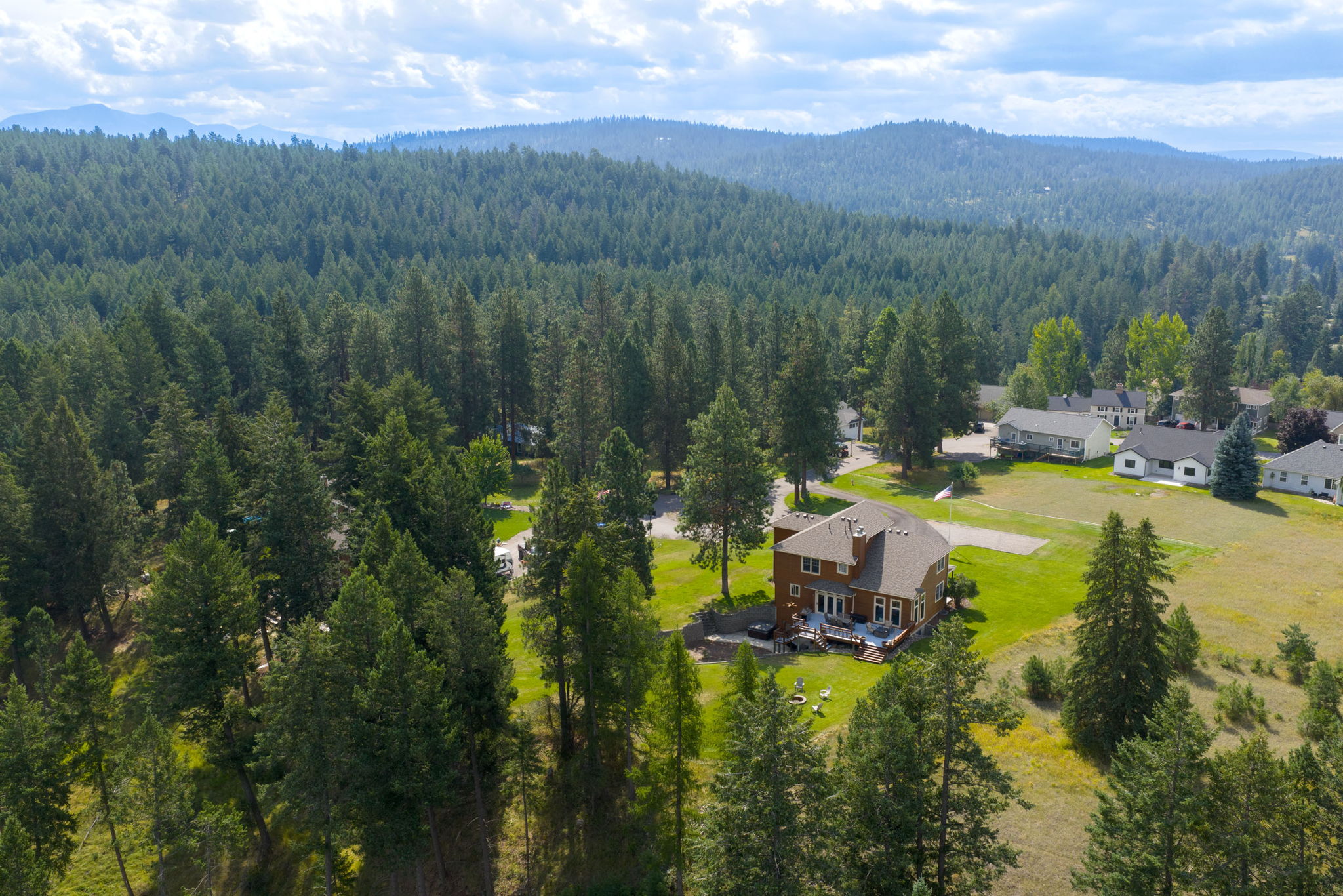 Bigfork, Montana 59911, United States, 5 Bedrooms Bedrooms, ,4 BathroomsBathrooms,Residential,Active,205278