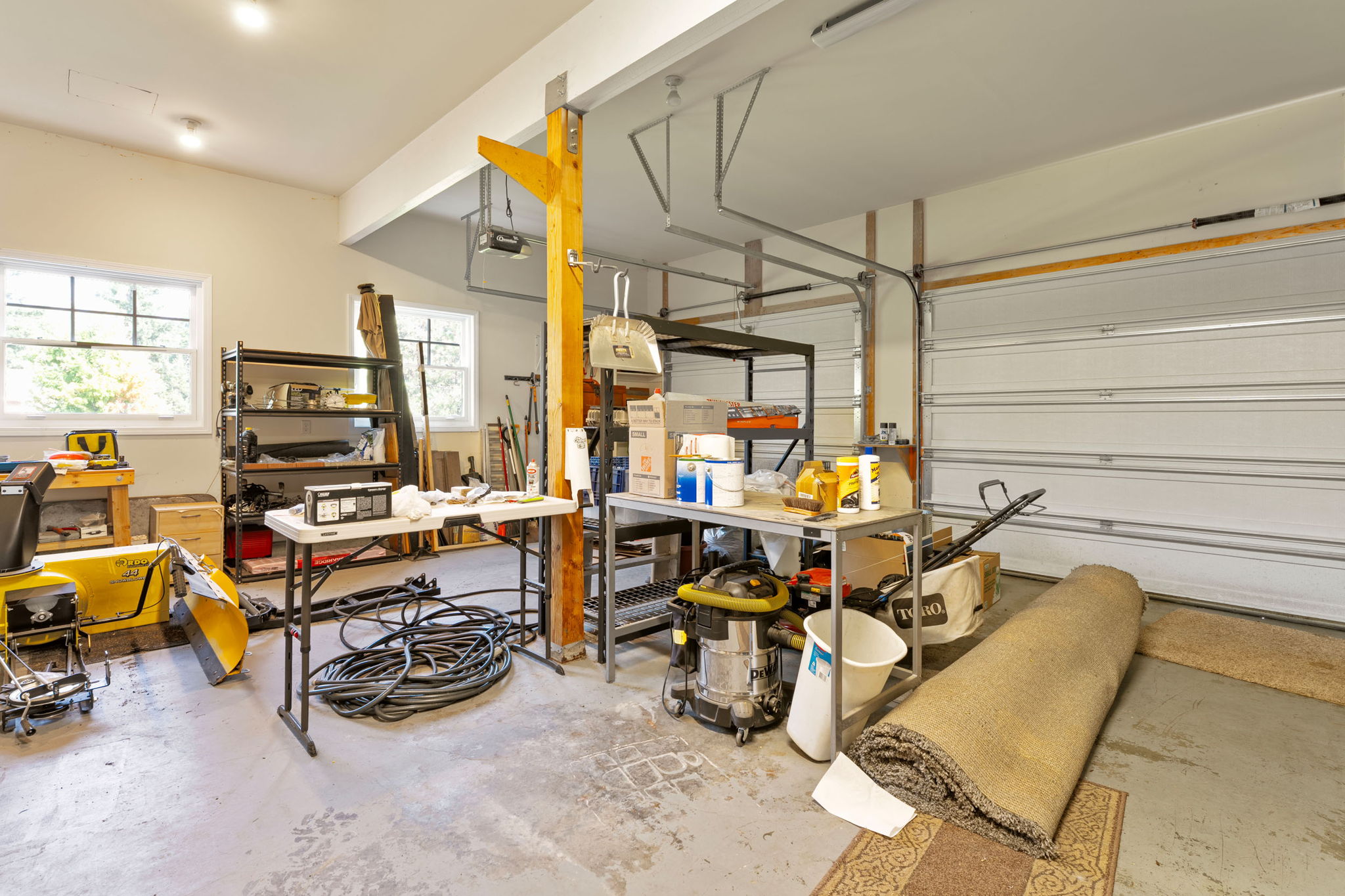 Bigfork, Montana 59911, United States, 5 Bedrooms Bedrooms, ,4 BathroomsBathrooms,Residential,Active,205278