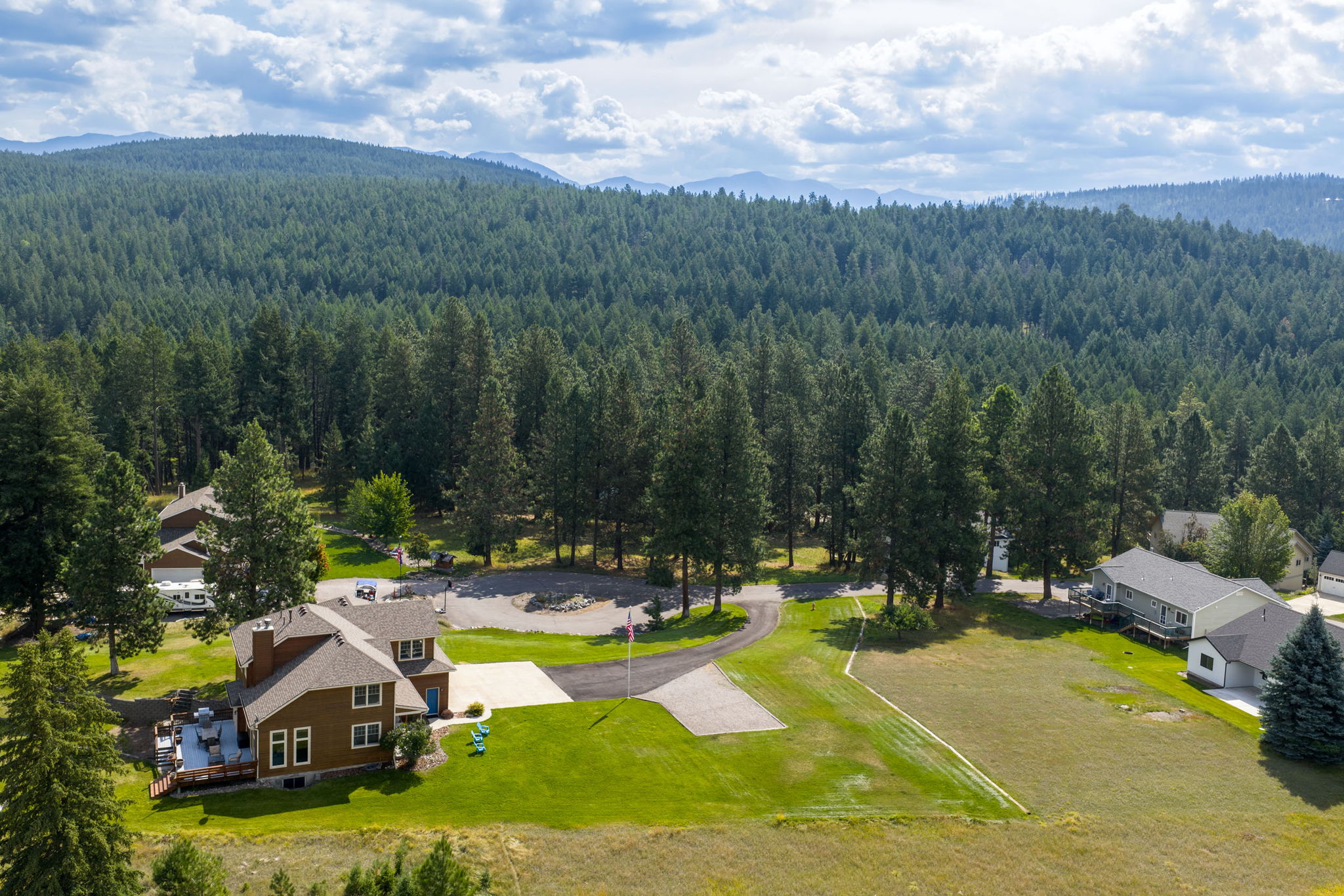 Bigfork, Montana 59911, United States, 5 Bedrooms Bedrooms, ,4 BathroomsBathrooms,Residential,Active,205278