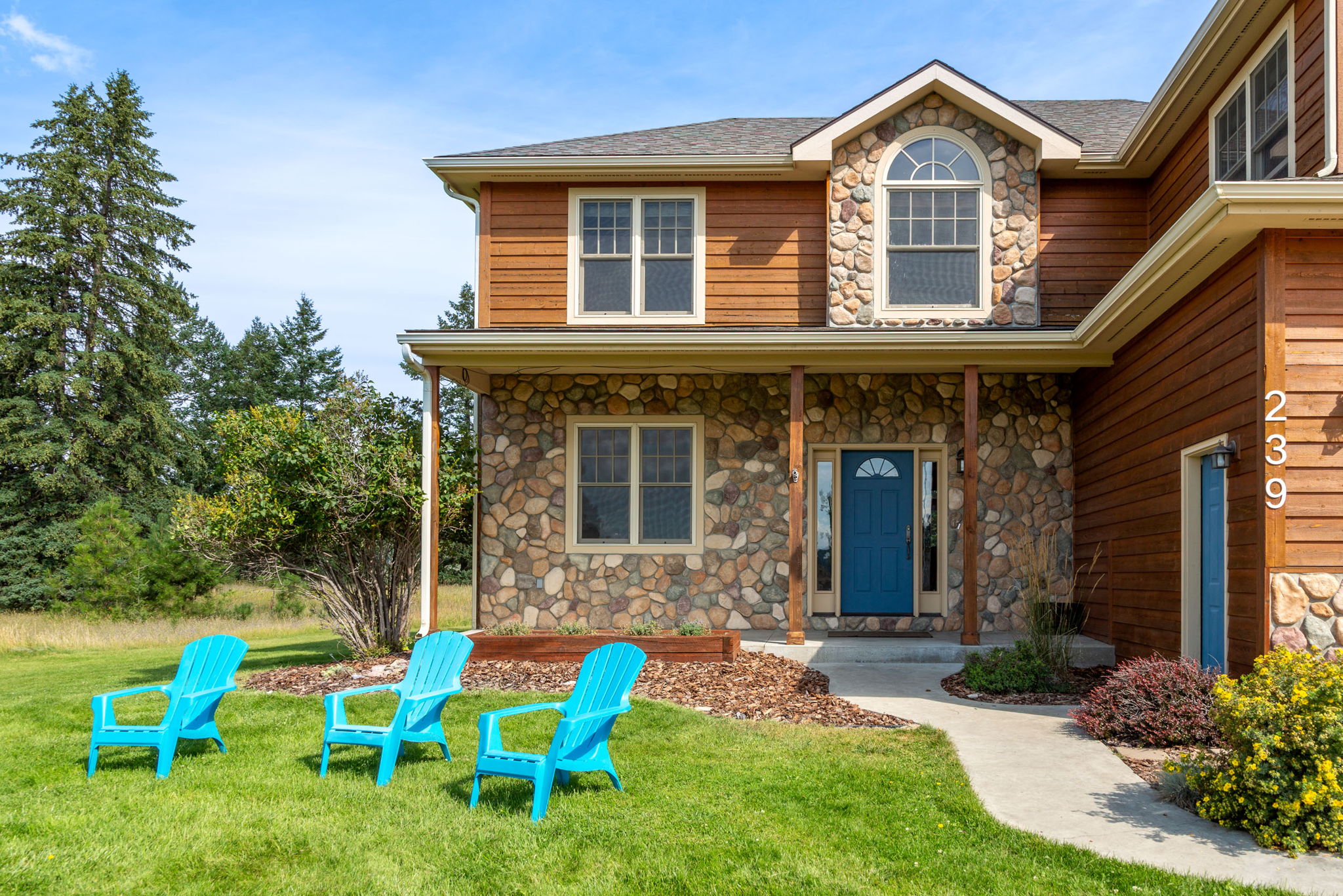 Bigfork, Montana 59911, United States, 5 Bedrooms Bedrooms, ,4 BathroomsBathrooms,Residential,Active,205278