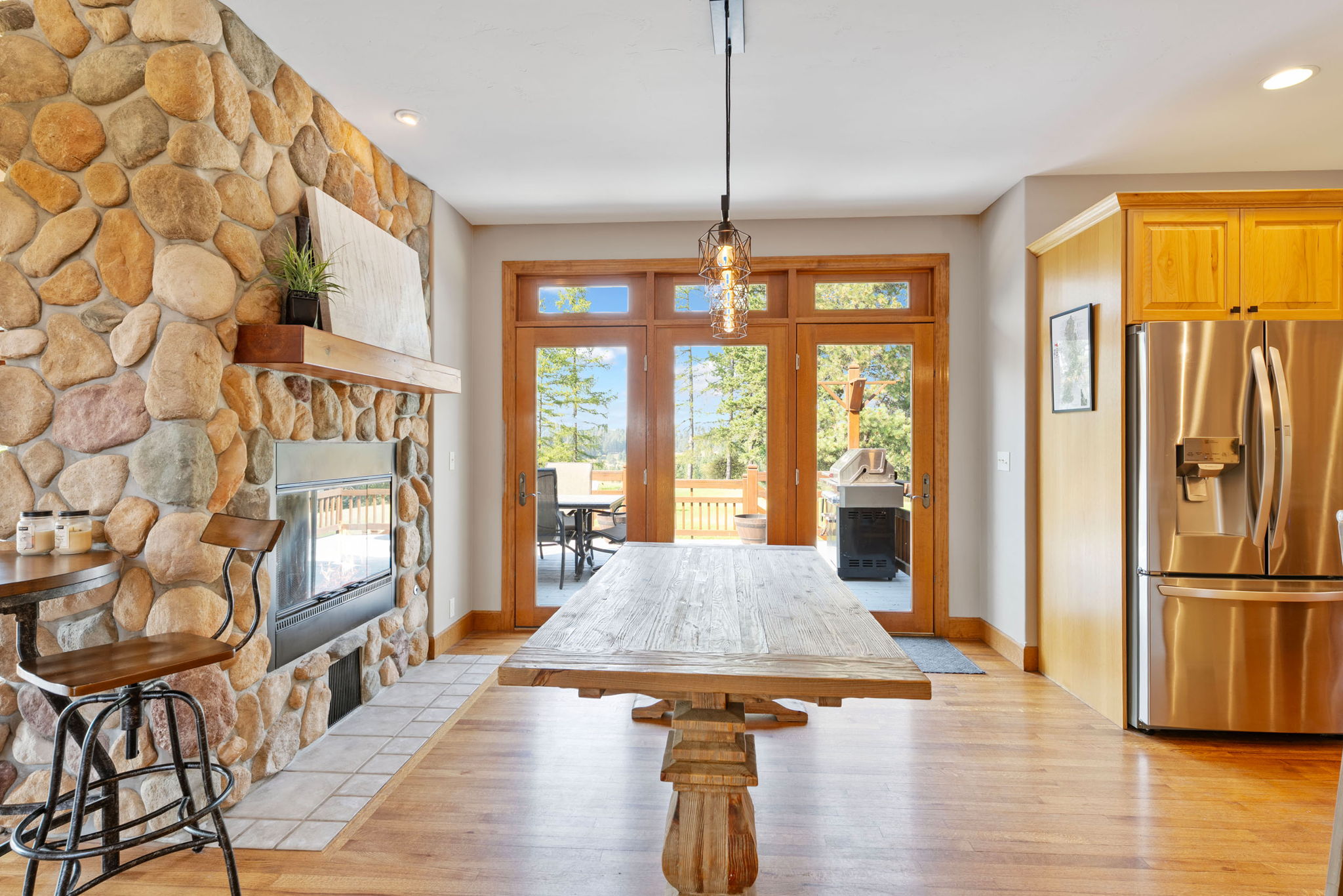 Bigfork, Montana 59911, United States, 5 Bedrooms Bedrooms, ,4 BathroomsBathrooms,Residential,Active,205278