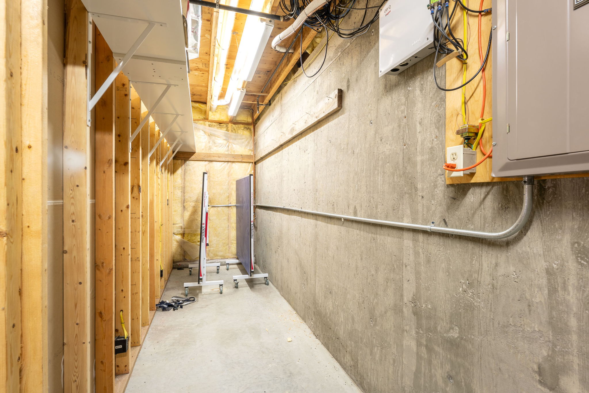 Bigfork, Montana 59911, United States, 5 Bedrooms Bedrooms, ,4 BathroomsBathrooms,Residential,Active,205278