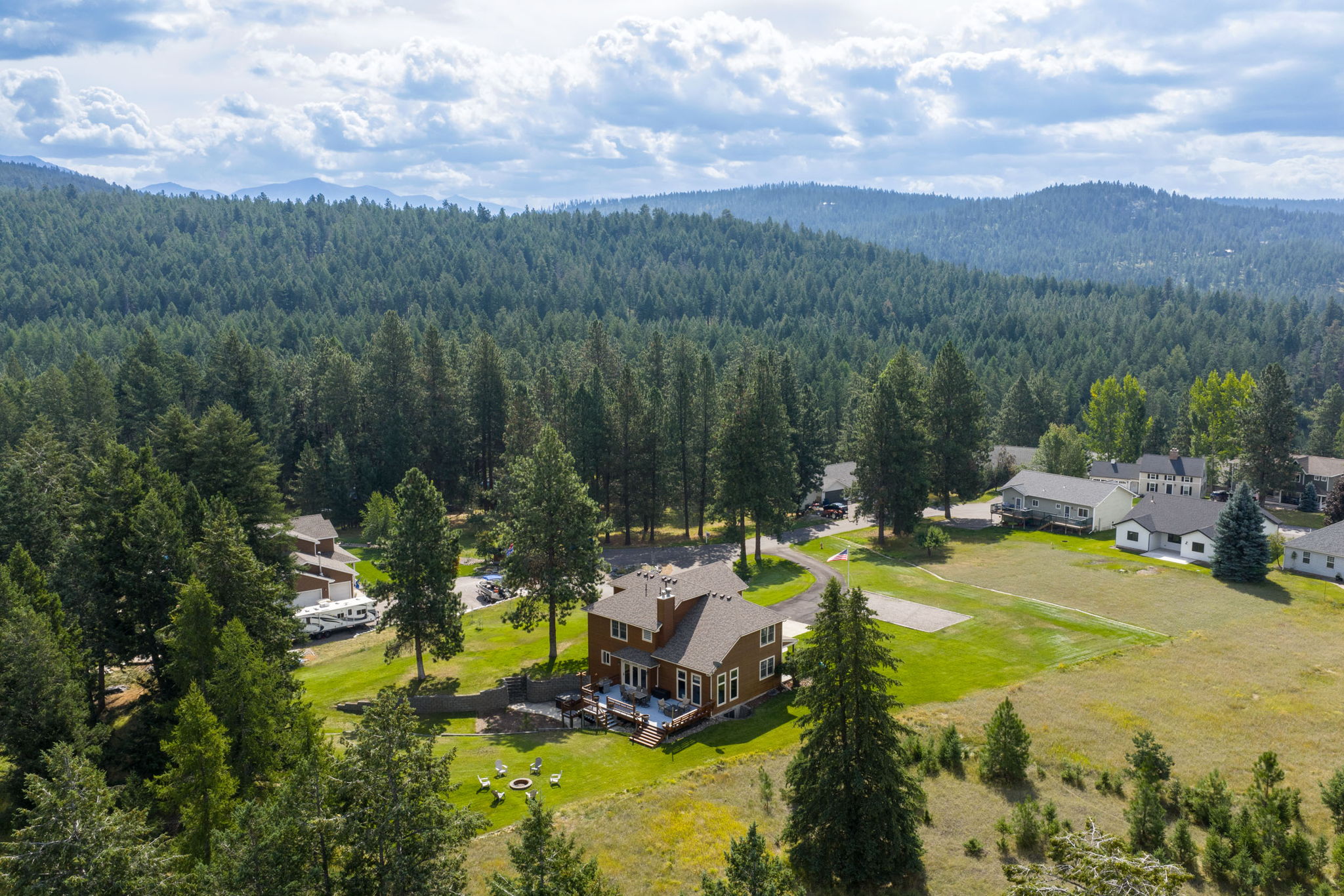 Bigfork, Montana 59911, United States, 5 Bedrooms Bedrooms, ,4 BathroomsBathrooms,Residential,Active,205278