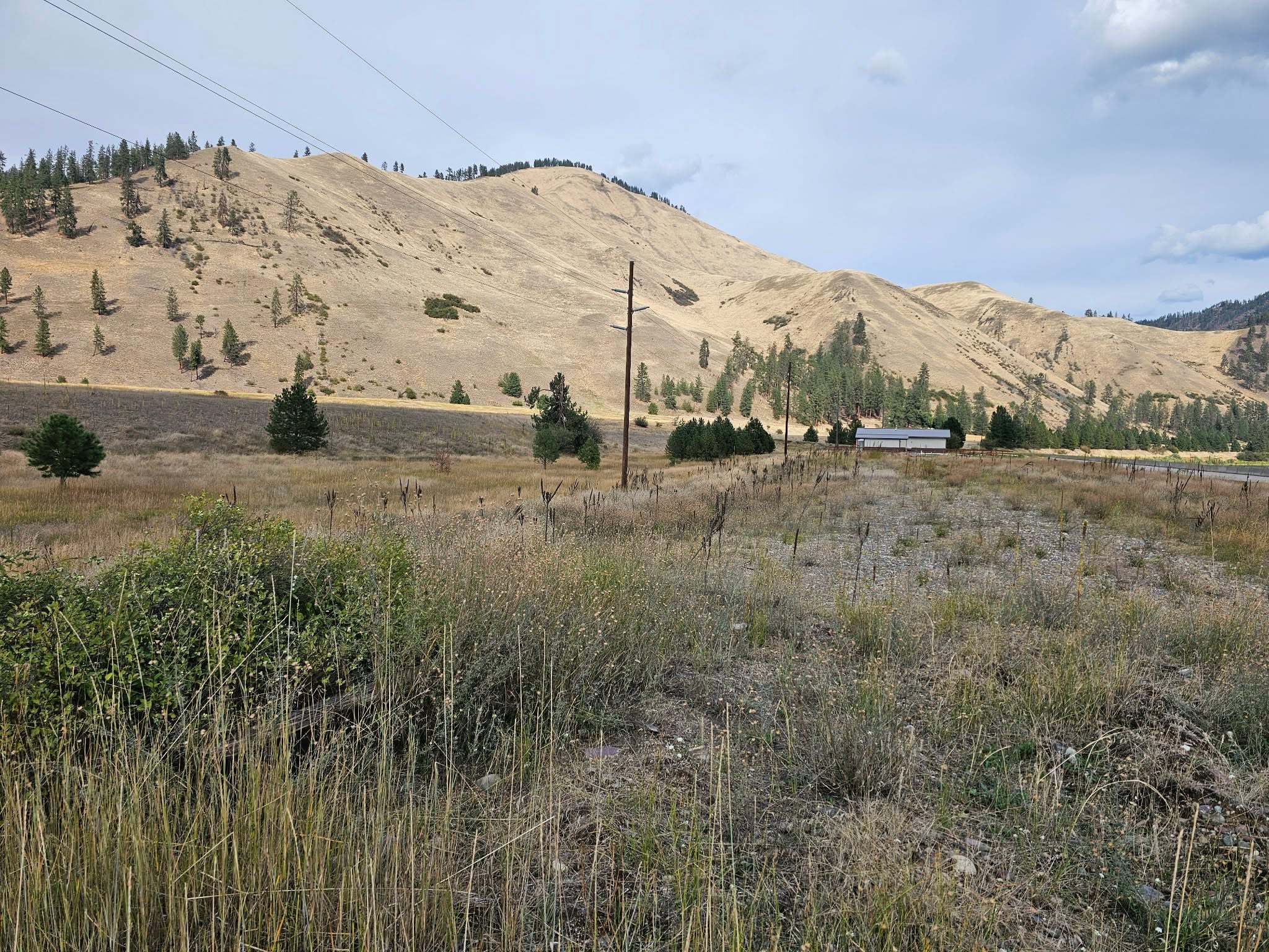 1704 Sloway Frontage Road E B1