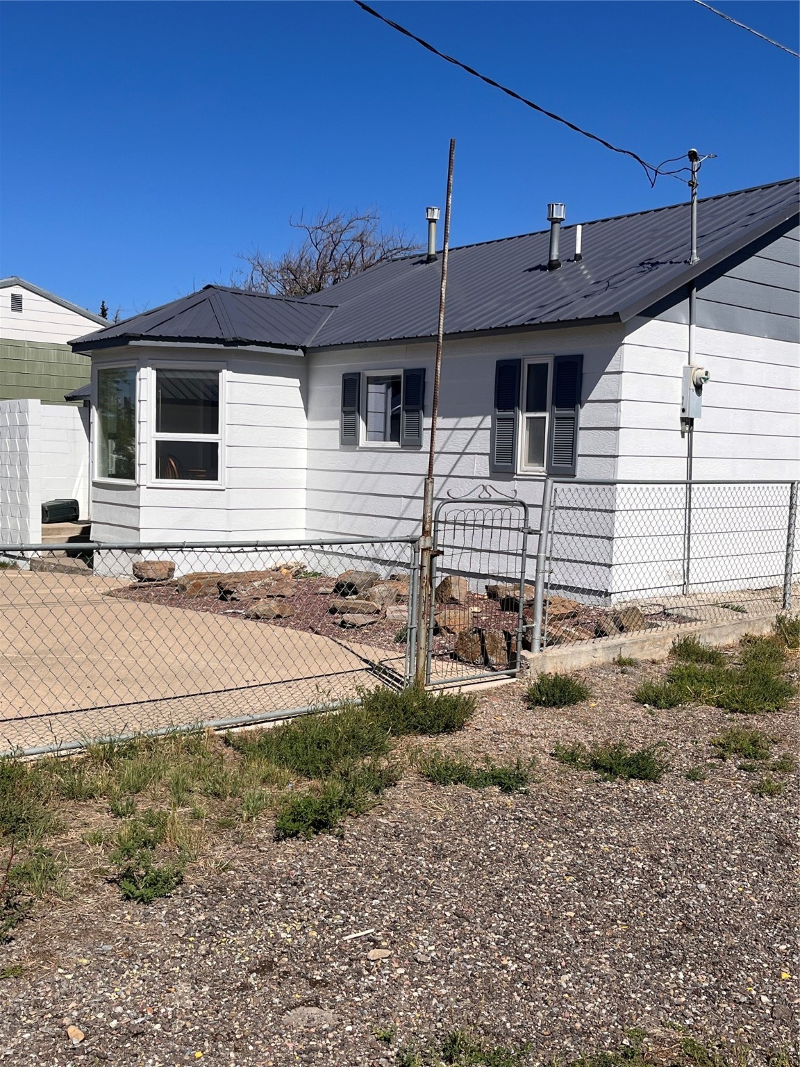 214 3rd Street SW
