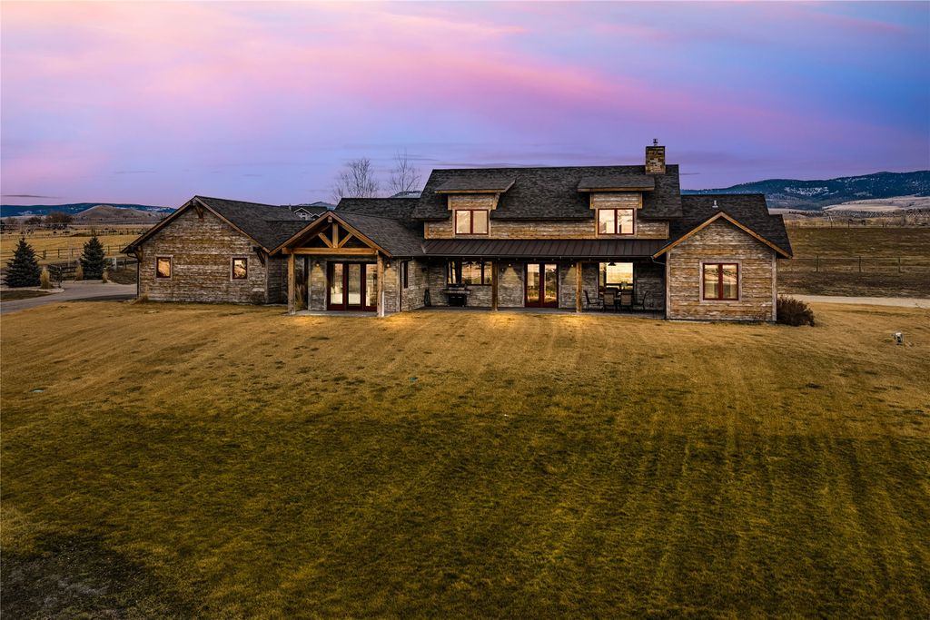 Photo of 649 Little Bailey Lane, Corvallis, MT 59828 (MLS # 30065505)