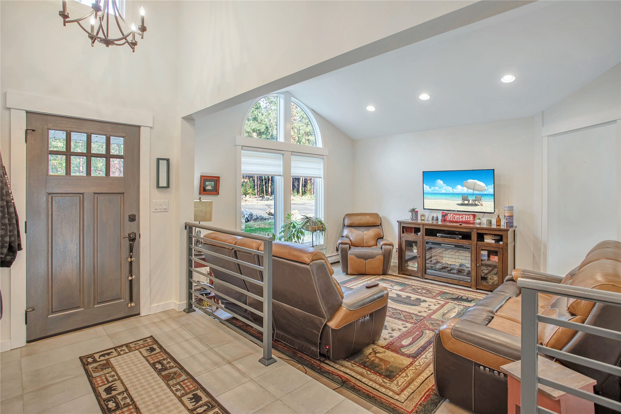221 Whitewater Heights