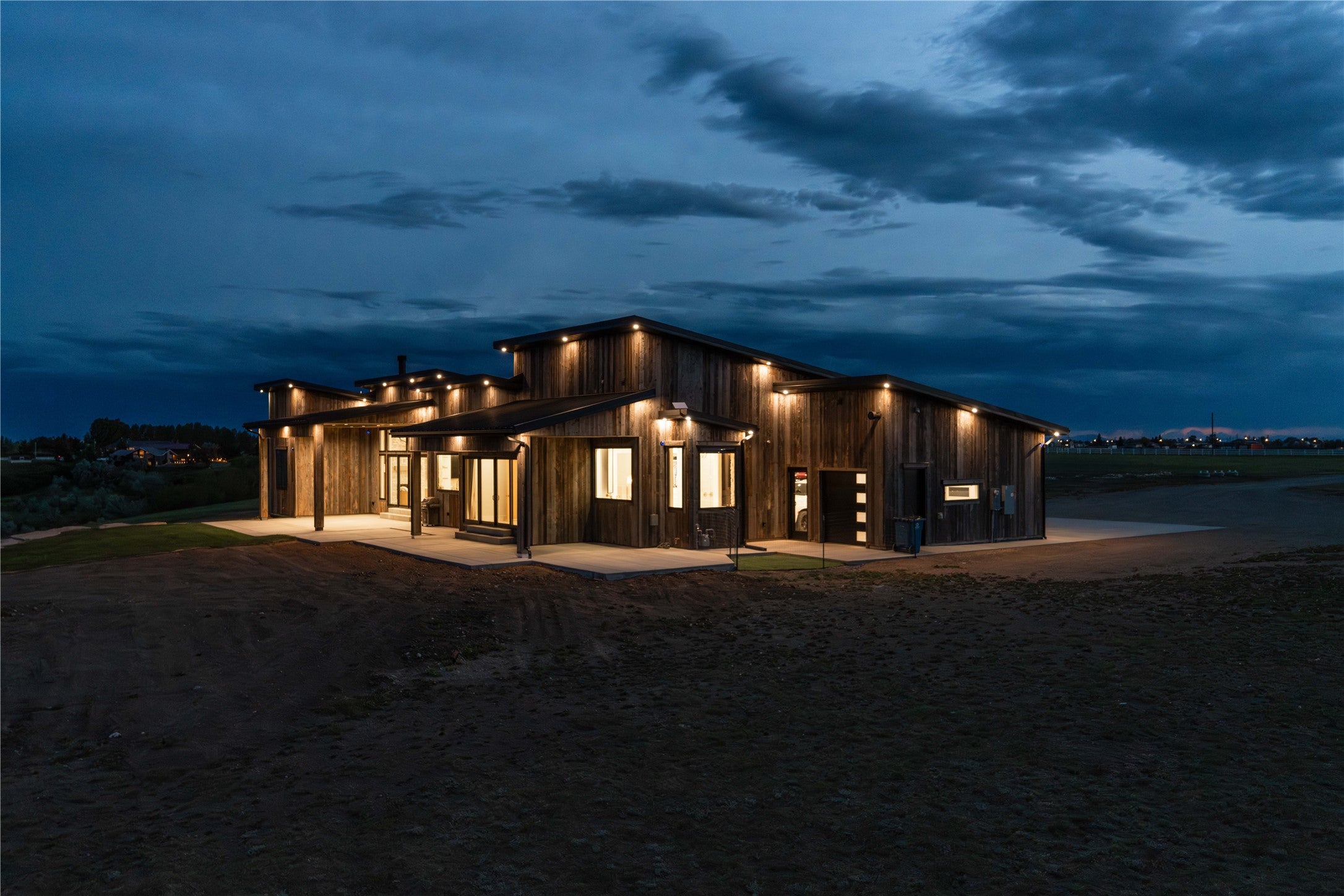 Great Falls, Montana, 59404, United States, 3 Bedrooms Bedrooms, ,4 BathroomsBathrooms,Residential,Active,2042709