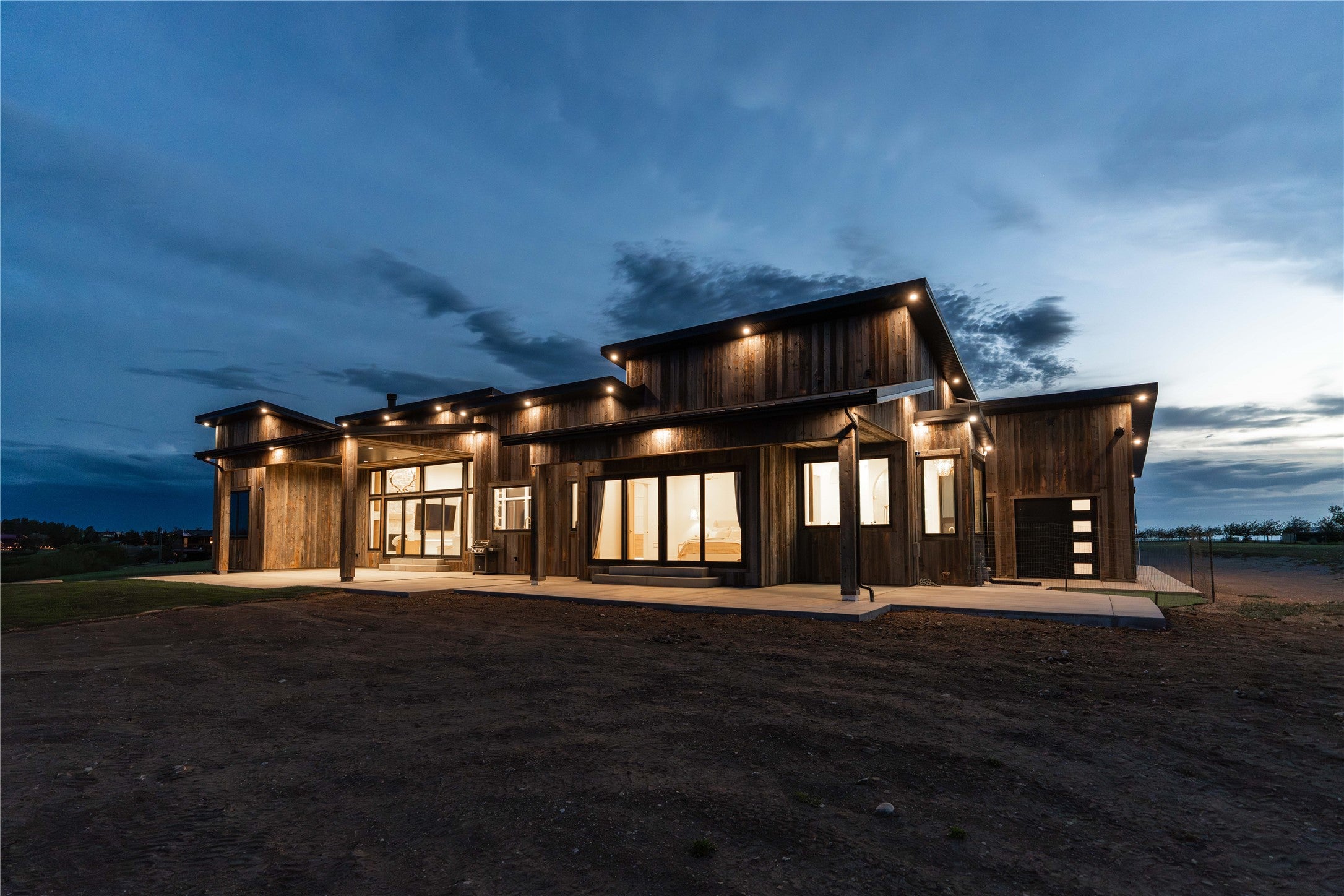 Great Falls, Montana, 59404, United States, 3 Bedrooms Bedrooms, ,4 BathroomsBathrooms,Residential,Active,2042709