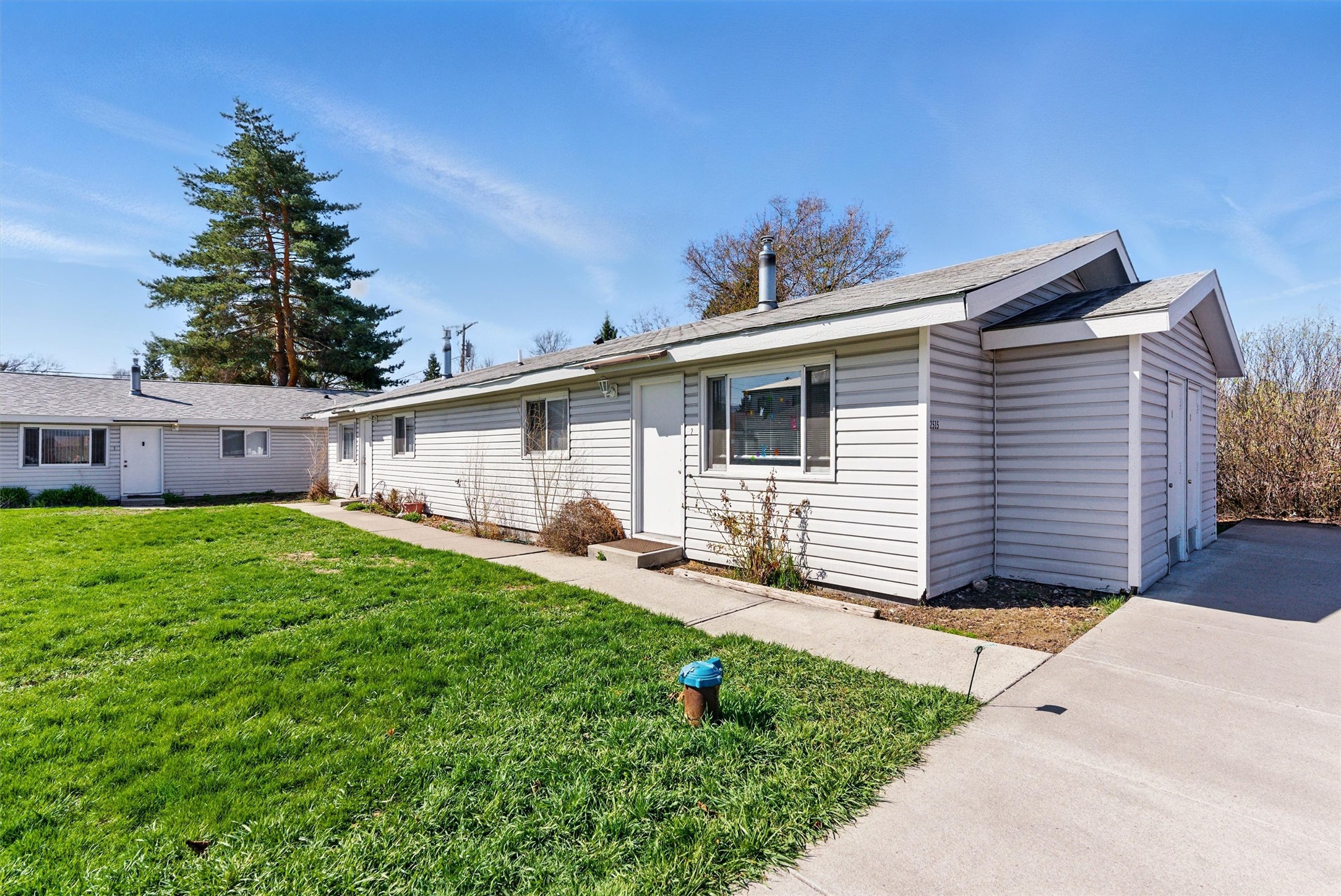 2515 and 2517 S 3rd Street W