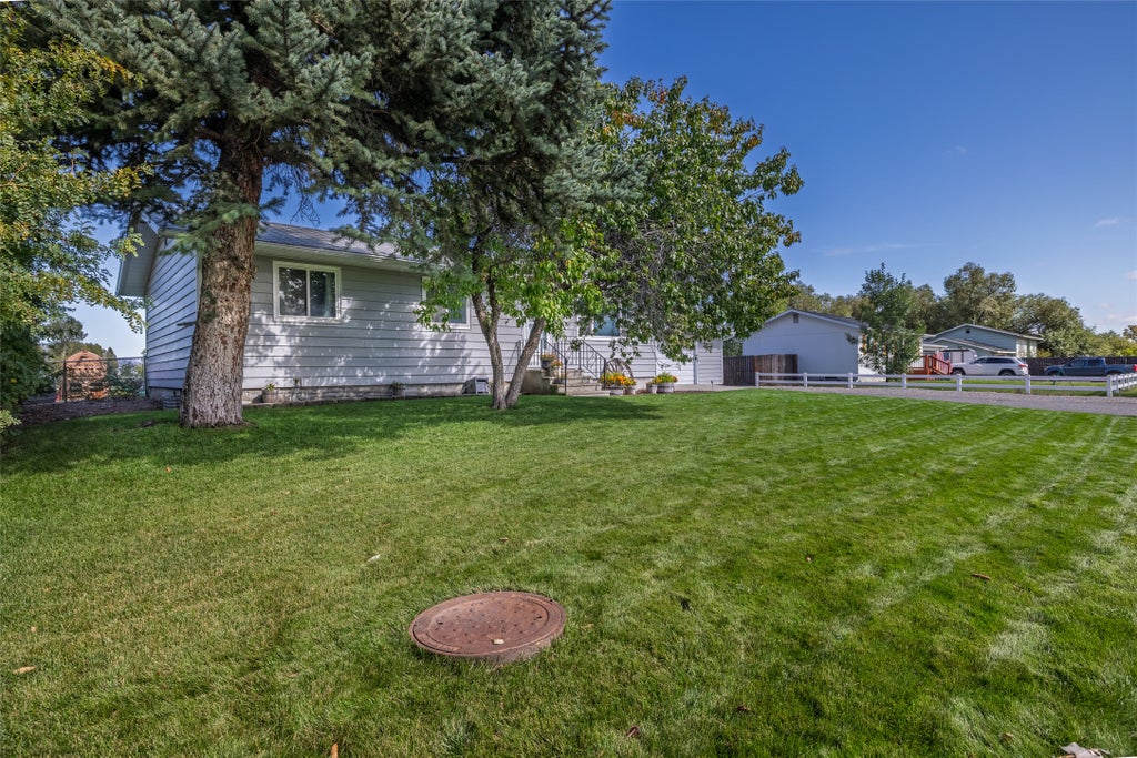 Photo of 1616 Kelly Road, Helena, MT 59602 (MLS # 30078437)
