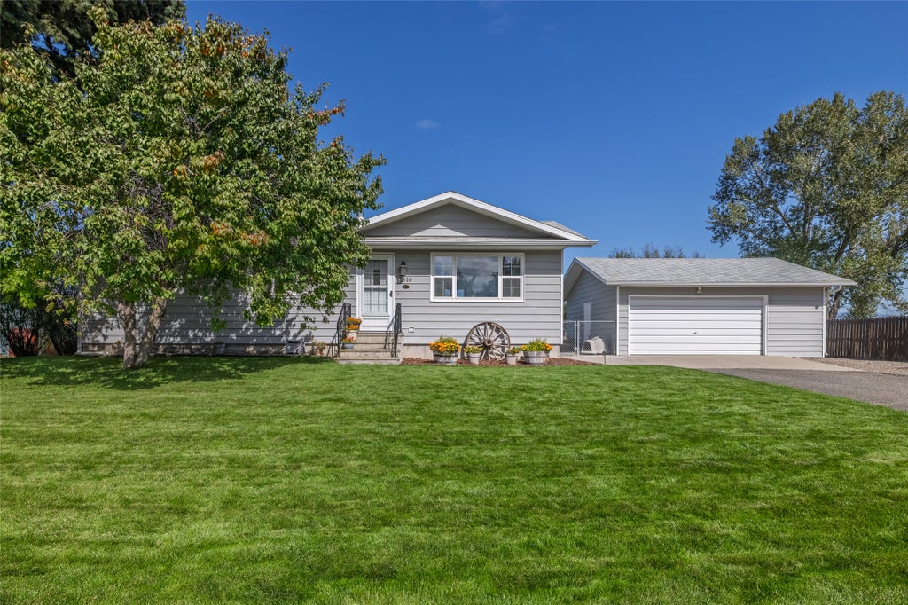 Photo of 1616 Kelly Road, Helena, MT 59602 (MLS # 30078437)