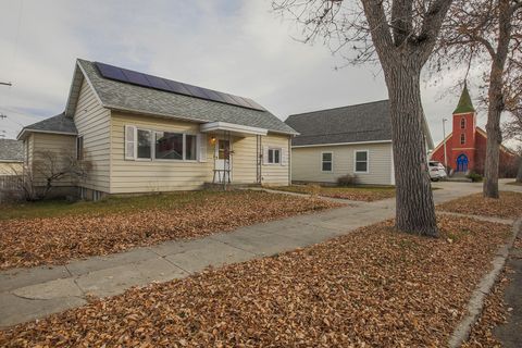 Photo of 316 9th Avenue, Helena, MT 59601 (MLS # 30061535)