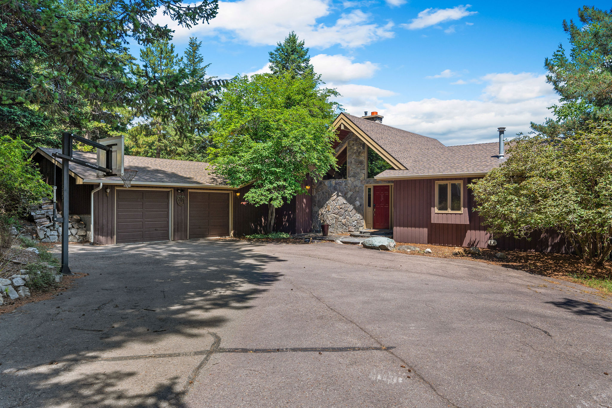 310 Lake Hills Drive