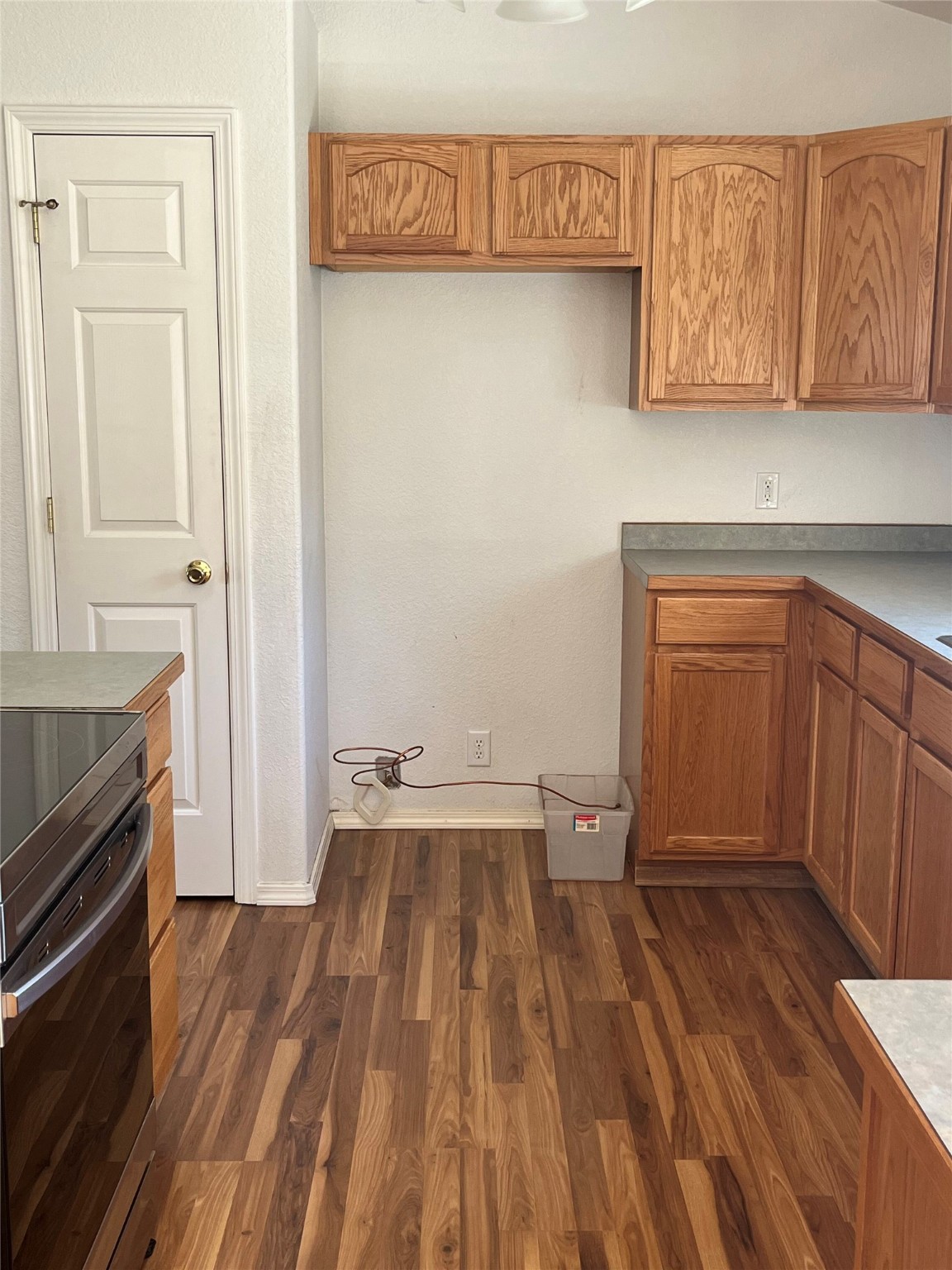 2845 Mary Jane Boulevard