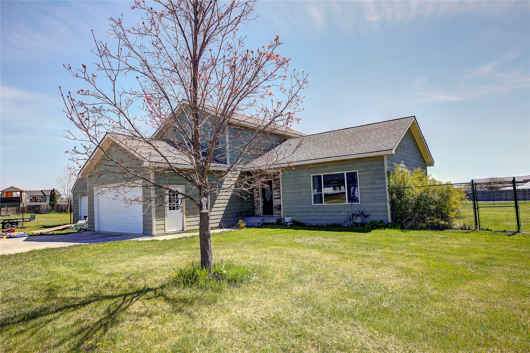 48 Primrose Court E