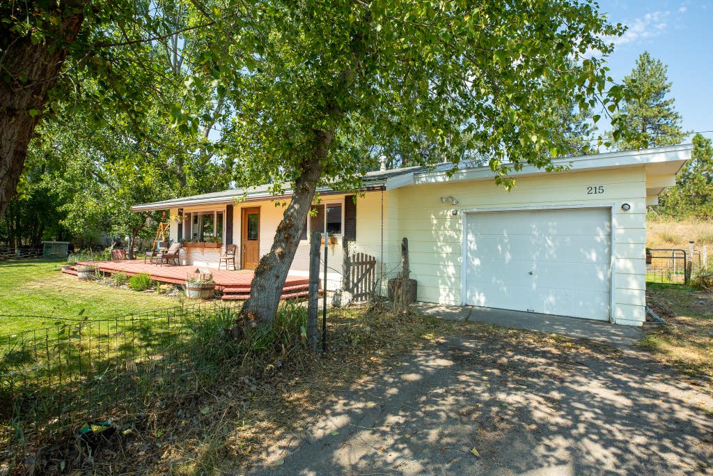 Photo of 215 Nancy Lou Drive, Missoula, MT 59804 (MLS # 30077328)
