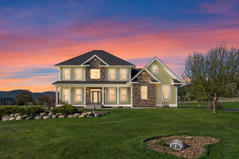 Photo of 108 Eagle Crest Court, Kalispell, MT 59901 (MLS # 30047512)