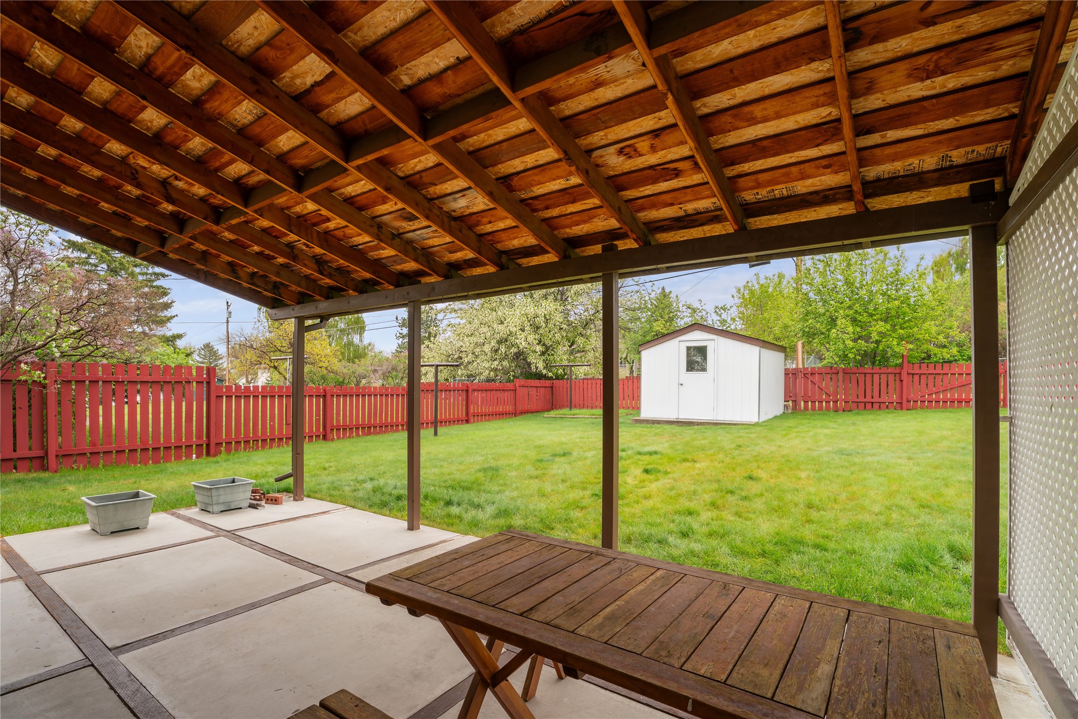 Helena, Montana 59601, United States, 3 Bedrooms Bedrooms, ,2 BathroomsBathrooms,Residential,Pending,132233