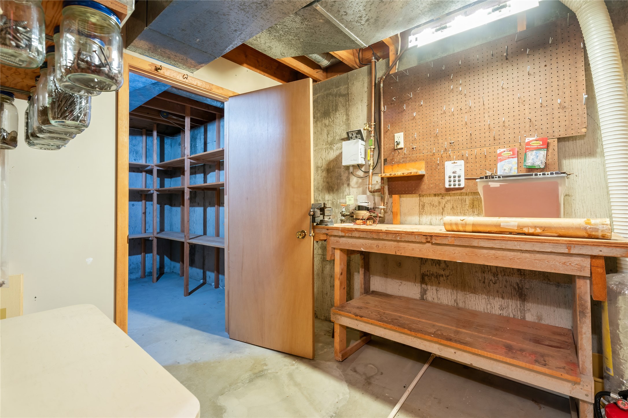 Helena, Montana 59601, United States, 3 Bedrooms Bedrooms, ,2 BathroomsBathrooms,Residential,Pending,132233