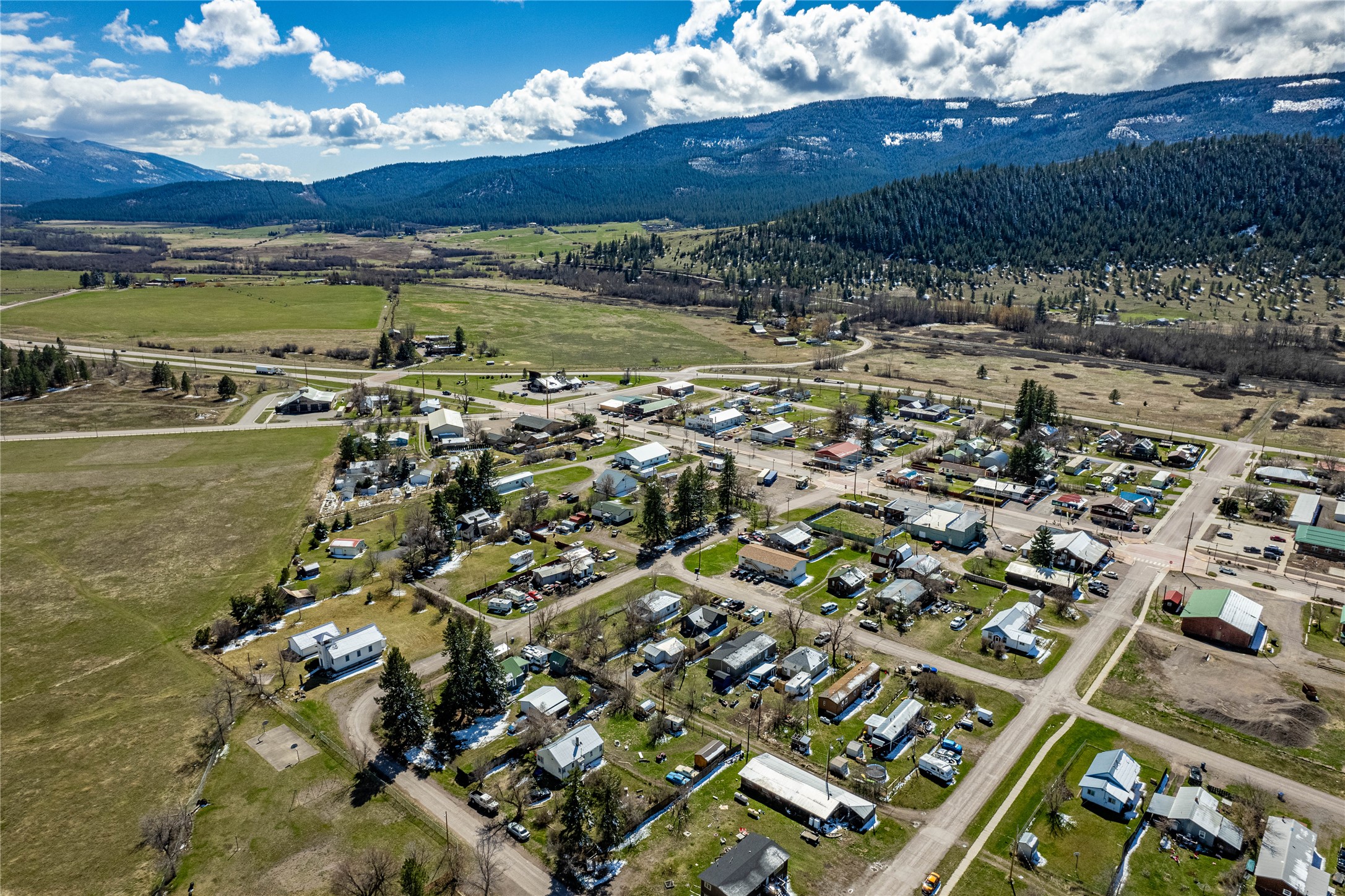 Arlee, Montana 59821, United States, 2 Bedrooms Bedrooms, ,1 BathroomBathrooms,Residential,Pending,106654