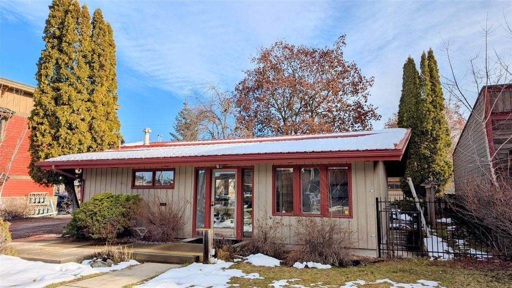 Photo of 327 Spokane Avenue, Whitefish, MT 59937 (MLS # 30061825)