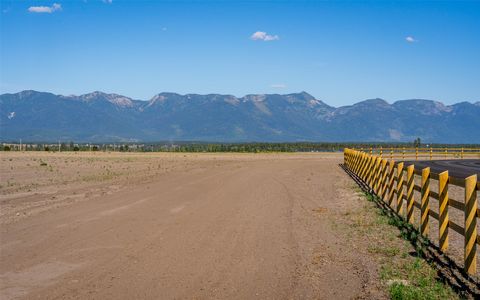 Photo of 224 Snowy Peaks Lane, Kalispell, MT 59901 (MLS # 30047294)
