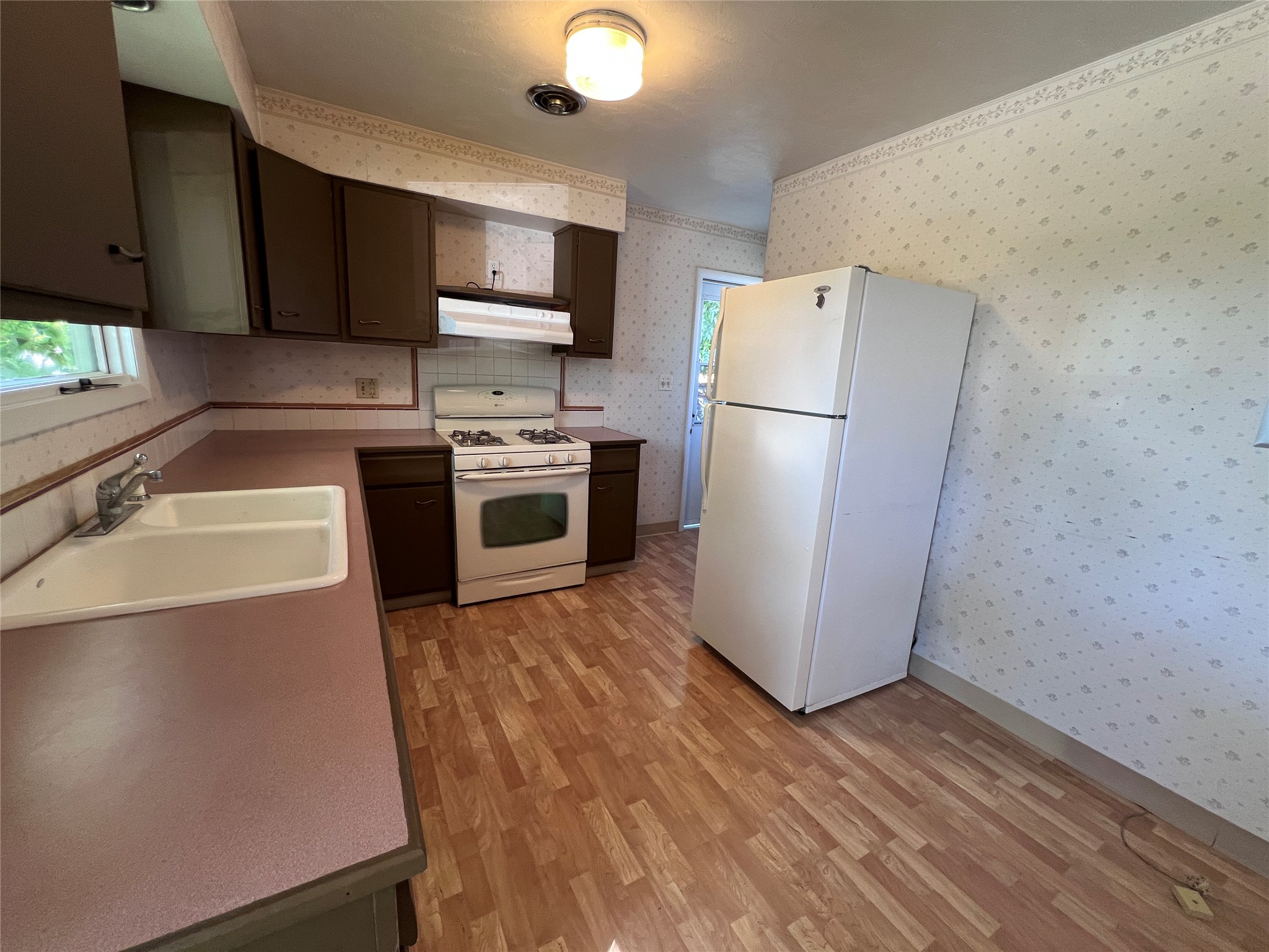 812 49th Street S