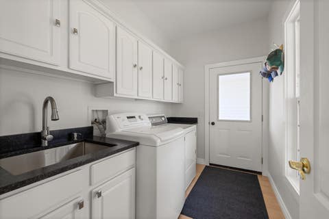 Tiny photo for 1514 Steel Bridge Road, Kalispell, MT 59901 (MLS # 30069885)