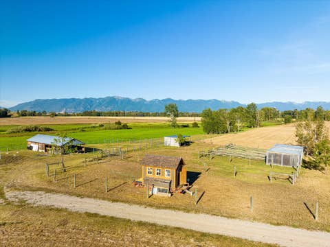 Tiny photo for 1514 Steel Bridge Road, Kalispell, MT 59901 (MLS # 30069885)