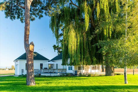 Tiny photo for 1514 Steel Bridge Road, Kalispell, MT 59901 (MLS # 30069885)