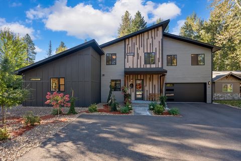 Photo of 9 Cedar Pointe Loop, Columbia Falls, MT 59912 (MLS # 30023493)