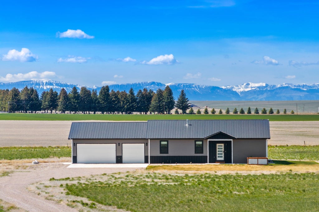 Photo of 46 Country Squires Lane, Fairfield, MT 59436 (MLS # 30078219)