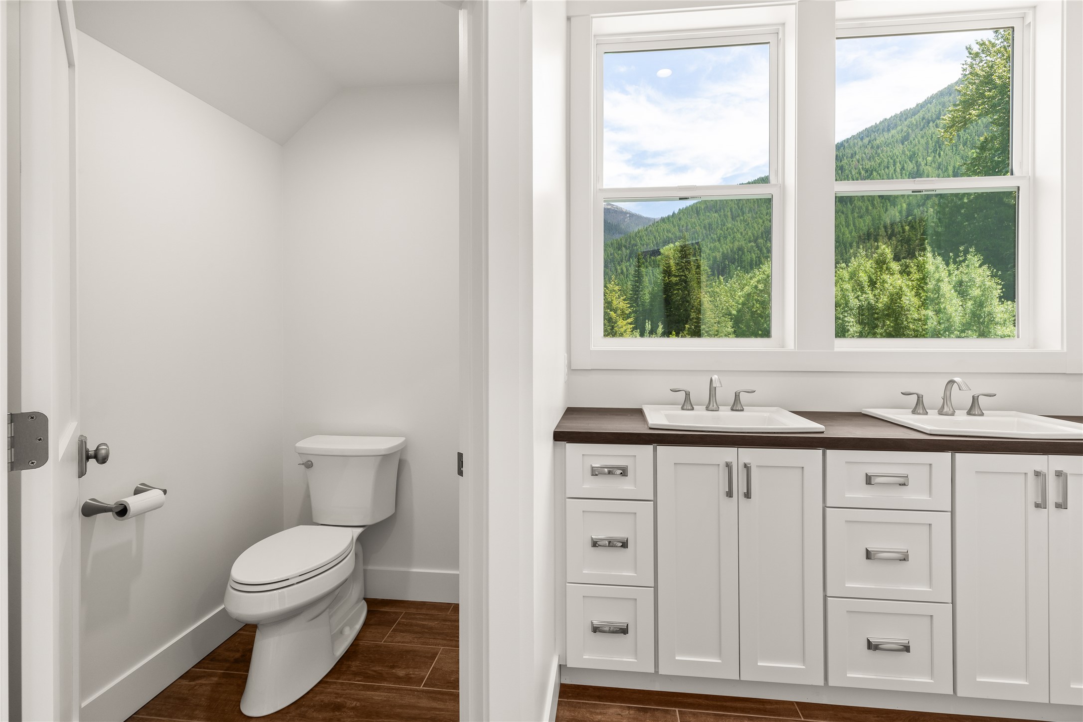 Heron, Montana 59844, United States, 3 Bedrooms Bedrooms, ,3 BathroomsBathrooms,Residential,Active,147355