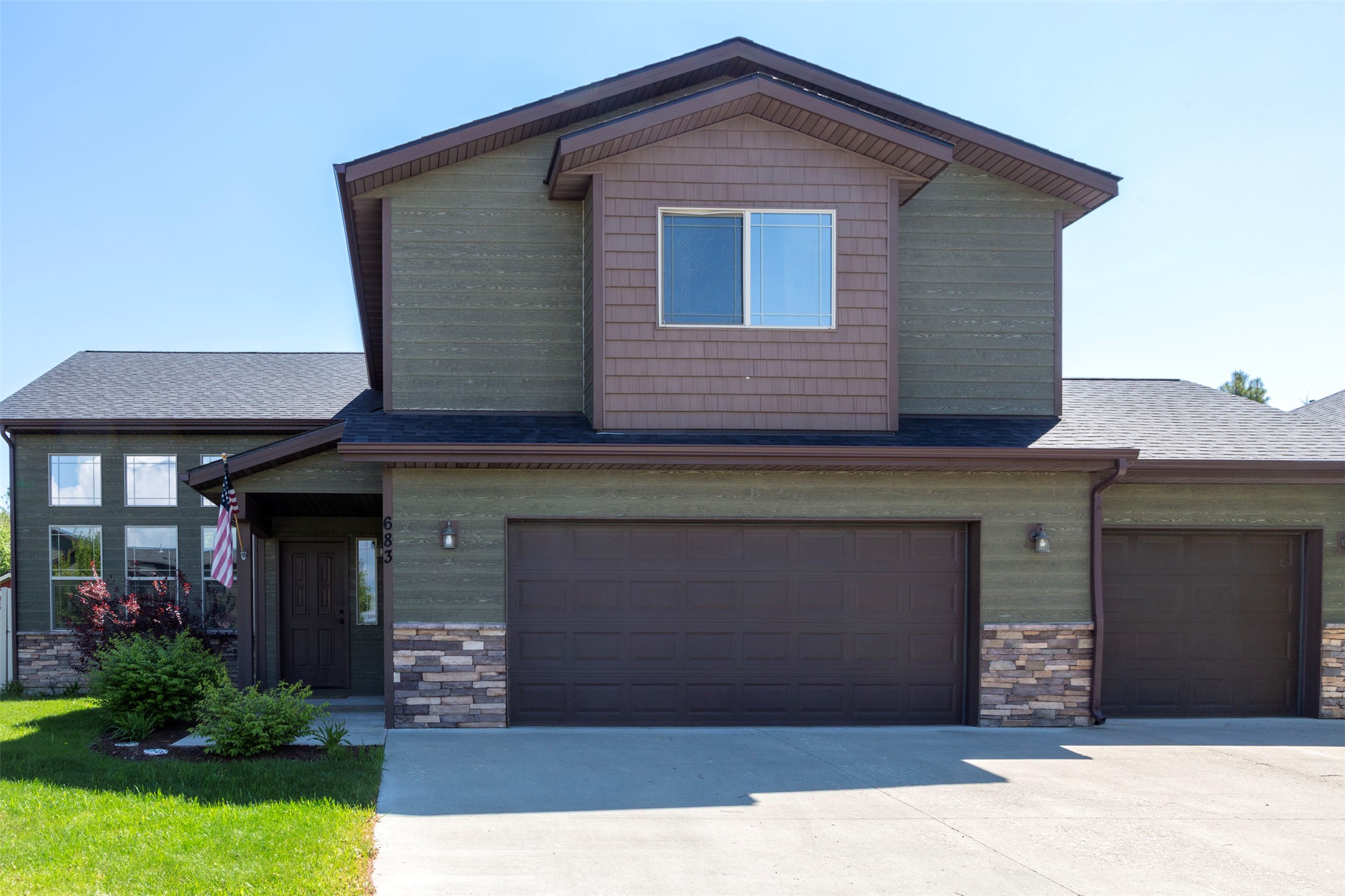 683 Mountain View Drive