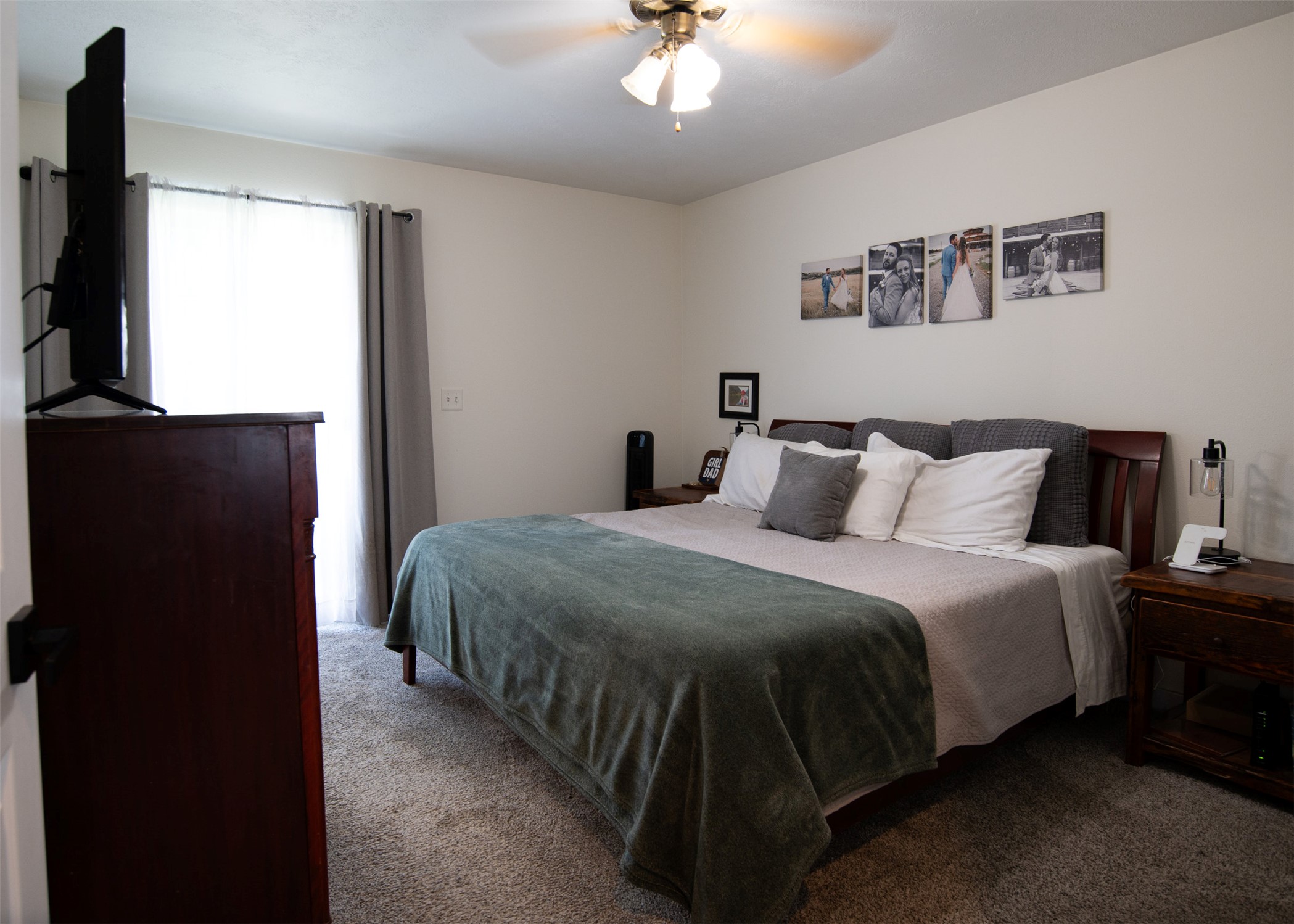 Hamilton, Montana 59840, United States, 3 Bedrooms Bedrooms, ,2 BathroomsBathrooms,Residential,Active,161811