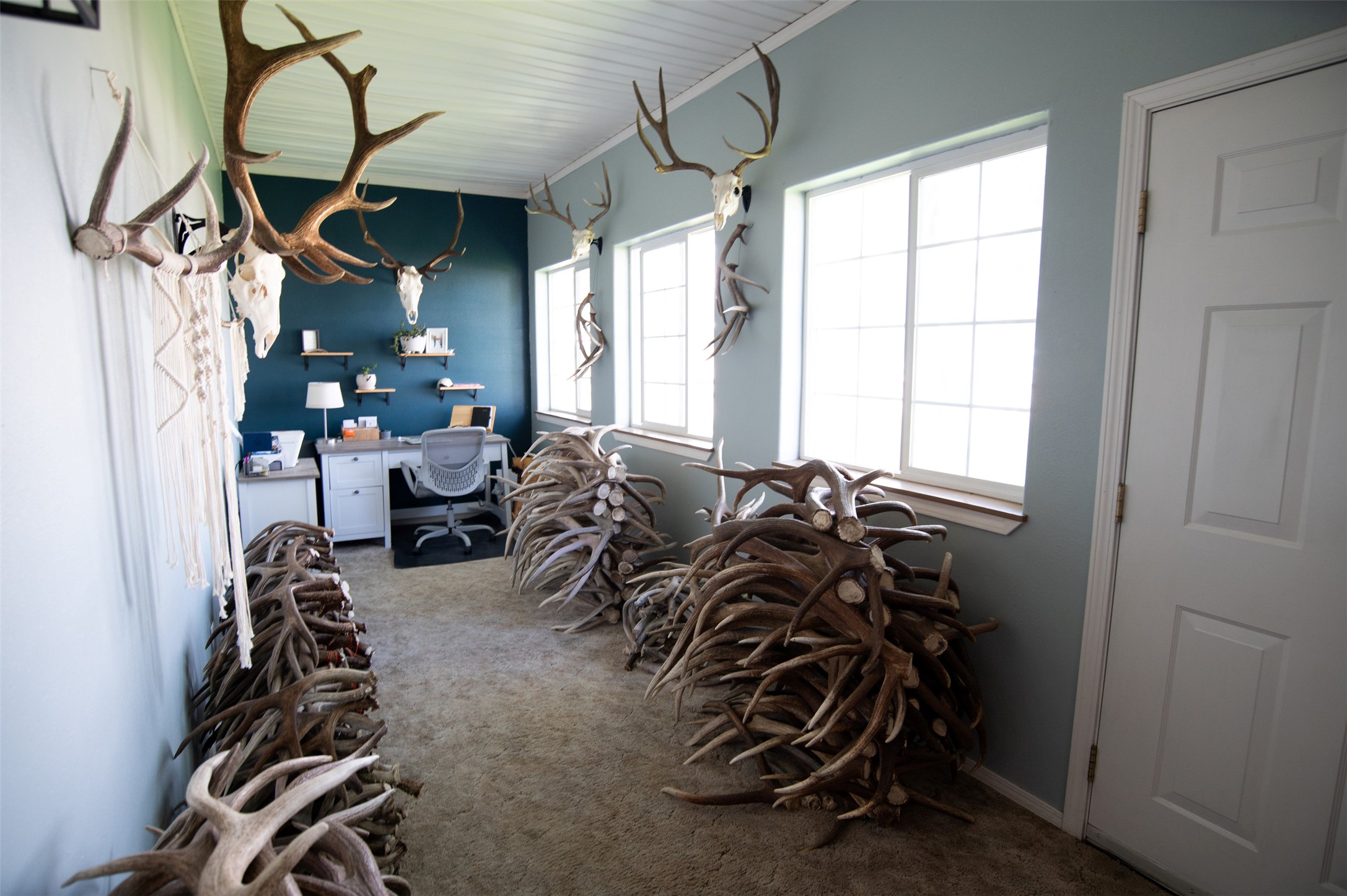 Hamilton, Montana 59840, United States, 3 Bedrooms Bedrooms, ,2 BathroomsBathrooms,Residential,Active,161811