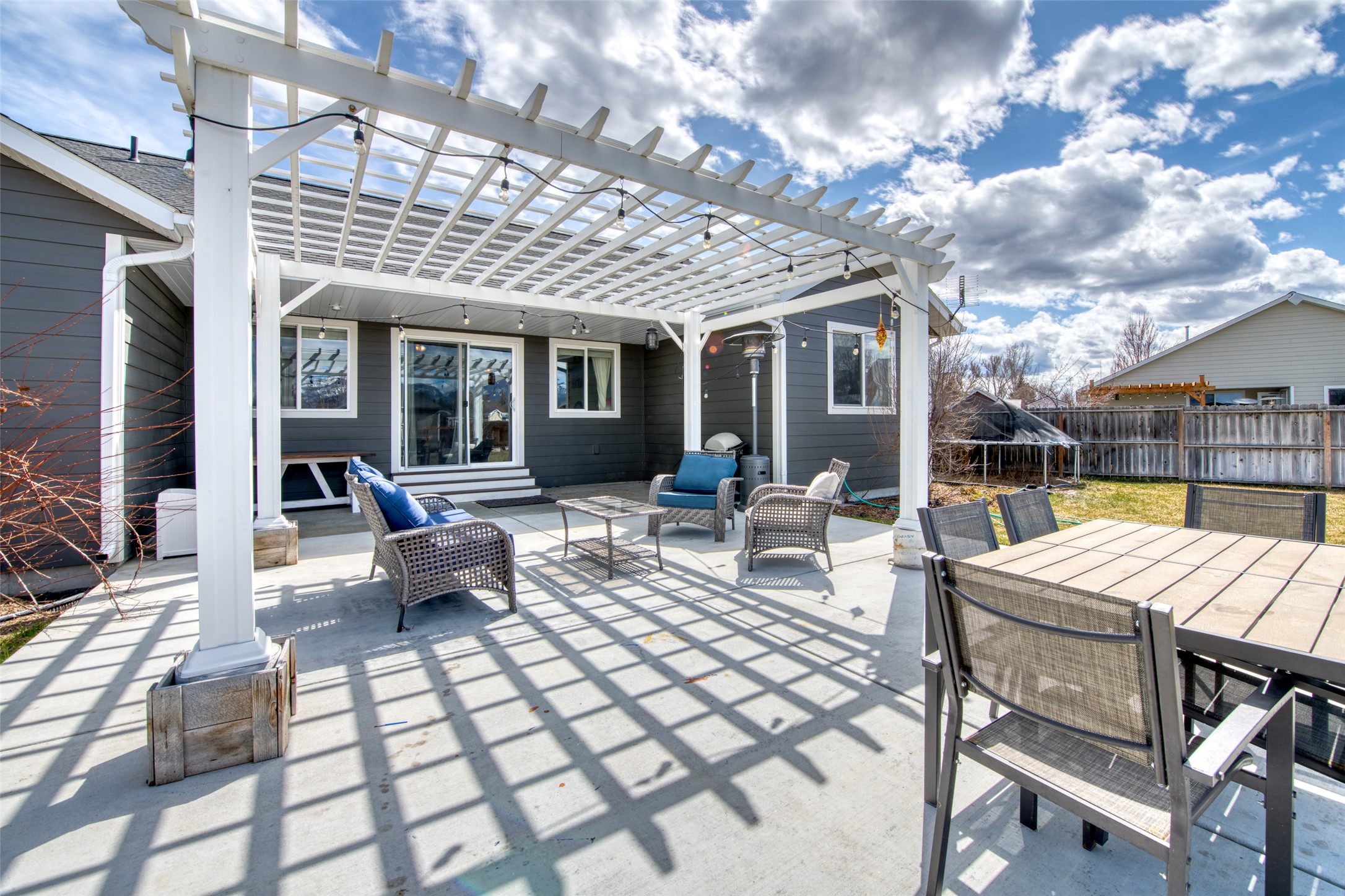 Corvallis, Montana 59828, United States, 3 Bedrooms Bedrooms, ,2 BathroomsBathrooms,Residential,Pending,105662