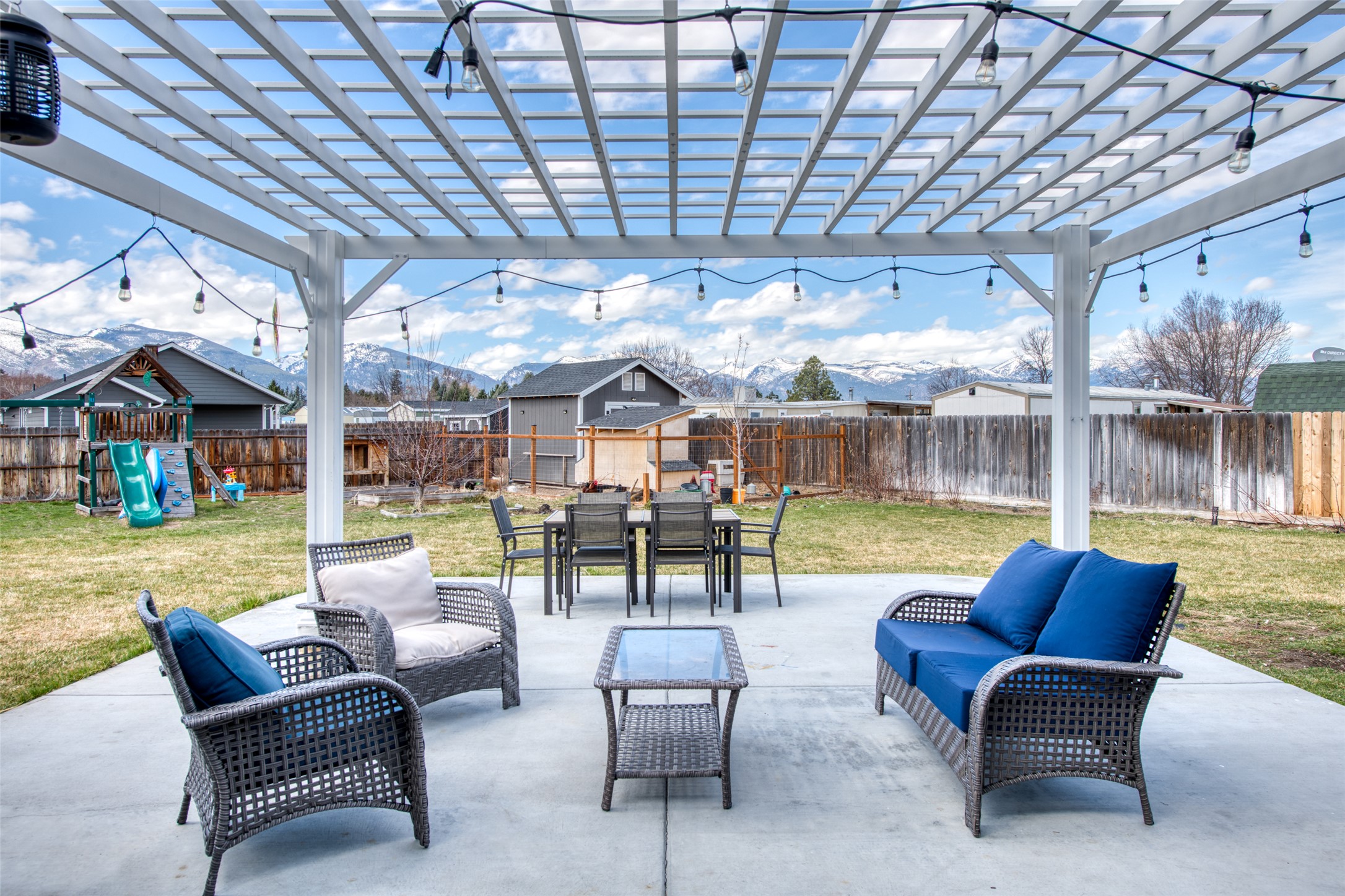 Corvallis, Montana 59828, United States, 3 Bedrooms Bedrooms, ,2 BathroomsBathrooms,Residential,Pending,105662