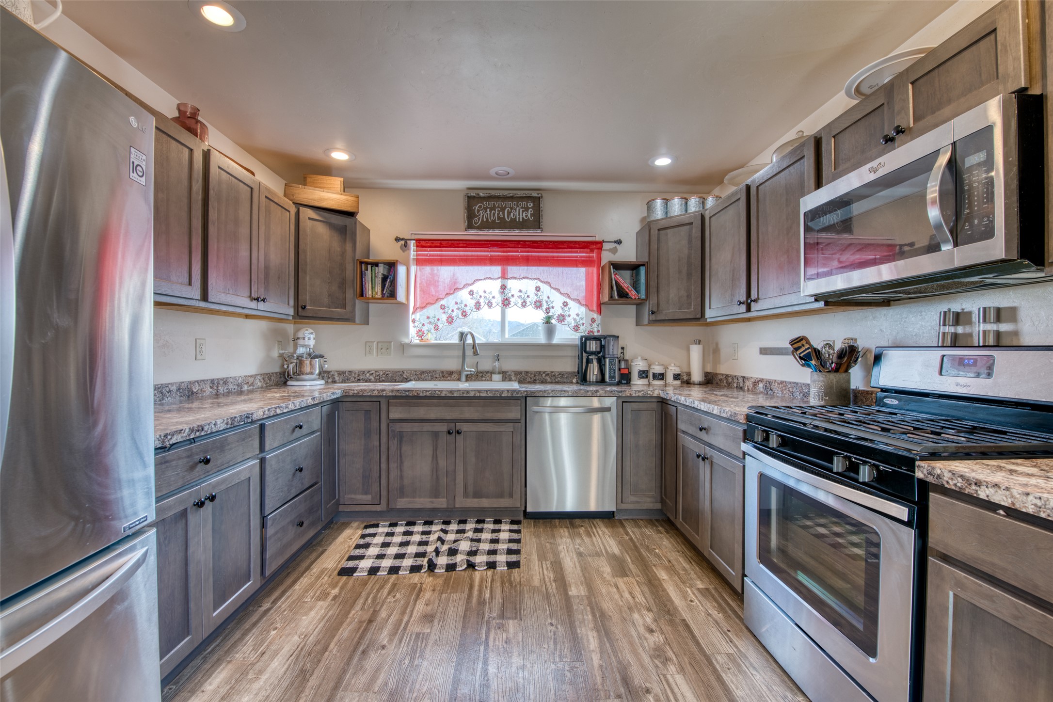 Corvallis, Montana 59828, United States, 3 Bedrooms Bedrooms, ,2 BathroomsBathrooms,Residential,Pending,105662