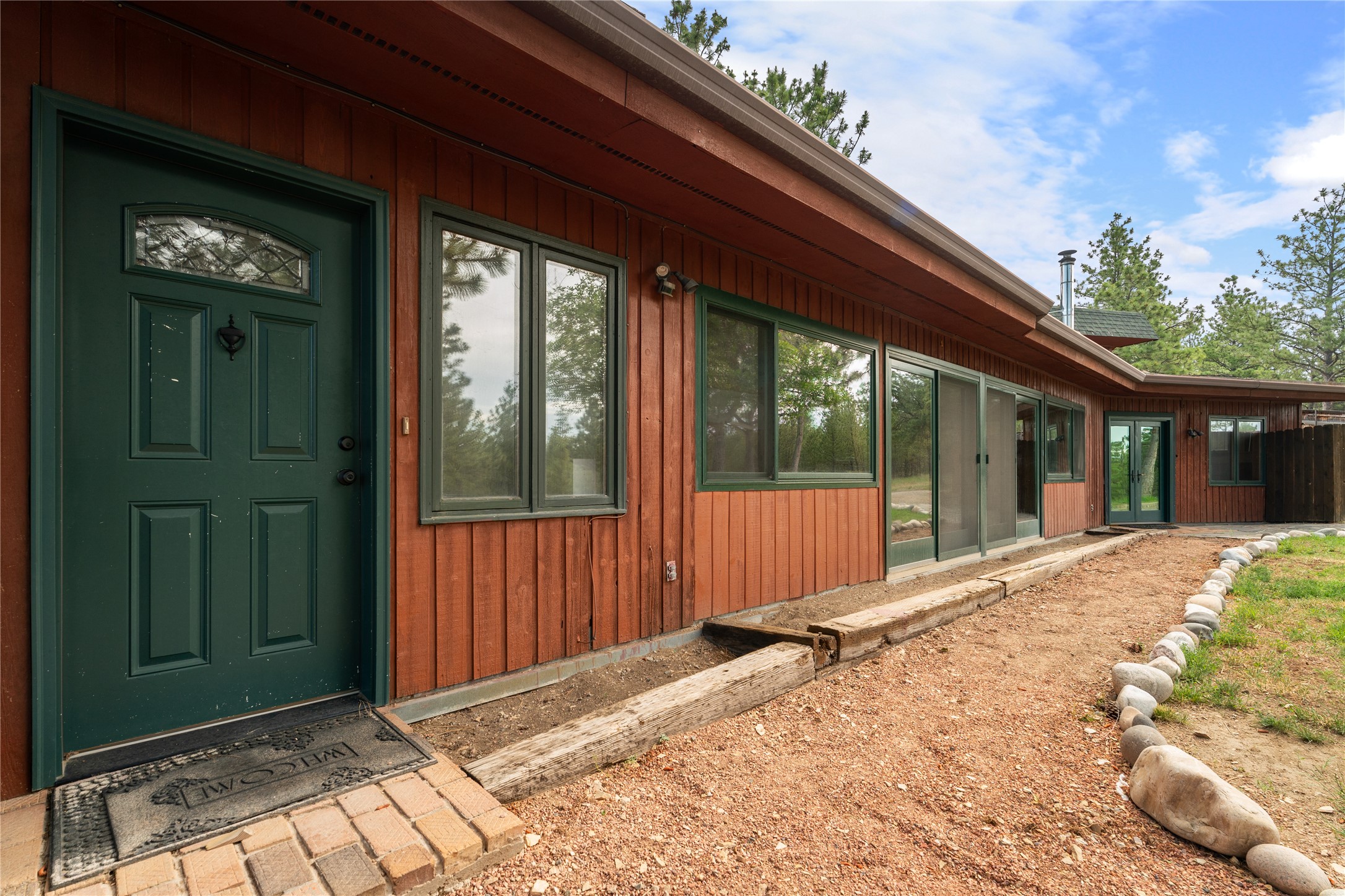 Helena, Montana 59602, United States, 4 Bedrooms Bedrooms, ,3 BathroomsBathrooms,Residential,Active,157699