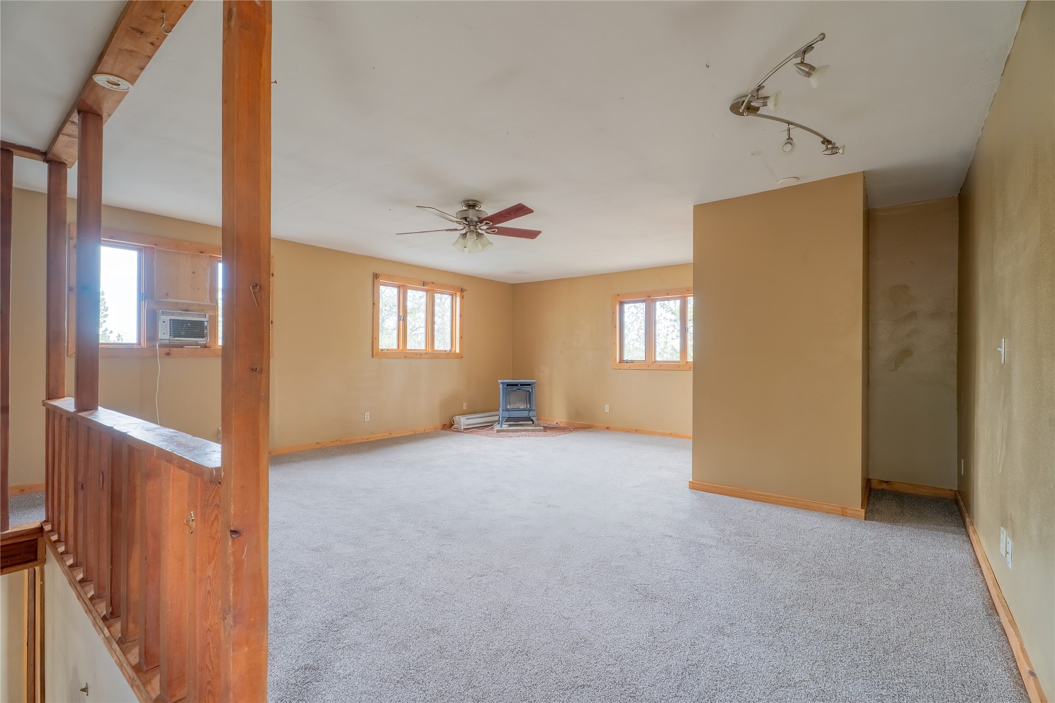 Helena, Montana 59602, United States, 4 Bedrooms Bedrooms, ,3 BathroomsBathrooms,Residential,Active,157699