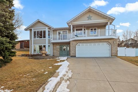 Photo of 2740 Evergreen Drive, Great Falls, MT 59404 (MLS # 30066015)