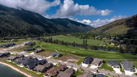 Tiny photo for 959 Anglers Bend Way, Missoula, MT 59802 (MLS # 30071558)