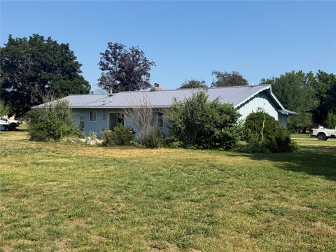 Photo of 271 S Sapphire Street, Hamilton, MT 59840 (MLS # 30077880)