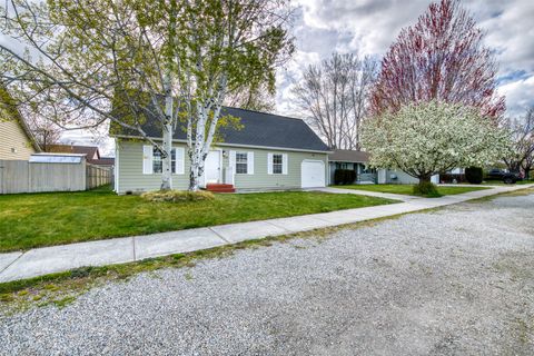 Photo of 420 N Daly Avenue, Hamilton, MT 59840 (MLS # 30069089)