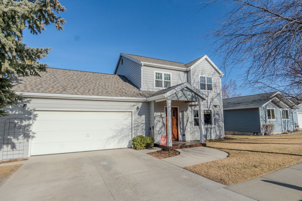 Photo of 809 Tower Street, Helena, MT 59601 (MLS # 30069815)